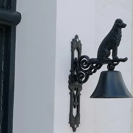 The Doghouse B&B-2